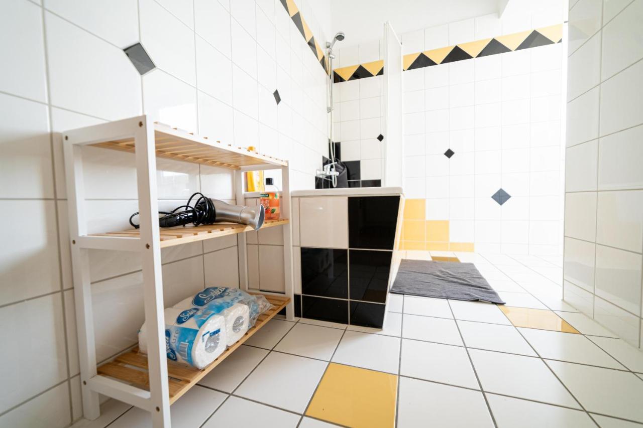 Fullhouse - Zwickau - R85 Apartments - Parking - 3 Beds - Nespresso Экстерьер фото